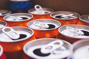 Россиянин потратил на энергетики более 200 тысяч рублей и получил подагру