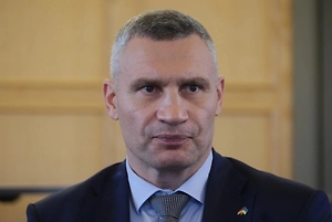 Кличко разнёс Зеленского за сугробы в Киеве