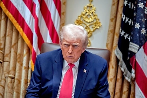 Белый дом подтвердил планы Трампа на Гренландию, несмотря на войска ЕС