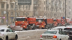 В немецких соцсетях завирусились кадры с уборкой снега в Москве