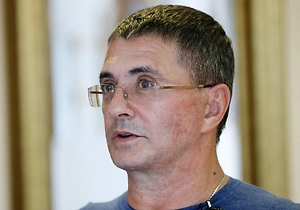 «Вы можете бухать две недели»: Мясников развеял миф о «чистке» печени после новогодних застолий