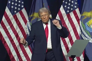 Трамп завершил выступление в Детройте фирменным танцем под песню YMCA