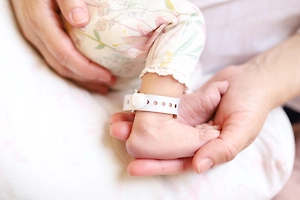 Оторванные конечности, переломы, антисанитария: Роженицы регулярно жаловались на новокузнецкий роддом