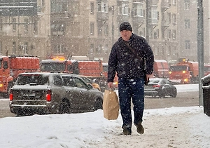 В Москве объявлен оранжевый уровень опасности из-за сильного снегопада 