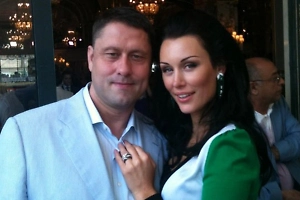 Отец и сын в бегах: Семью иноагента Качура* связали с преступными схемами