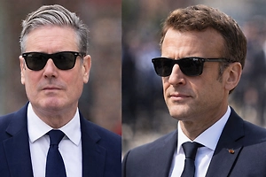 «Бонжур» и очки как у Макрона: Стармер публично потроллил президента Франции