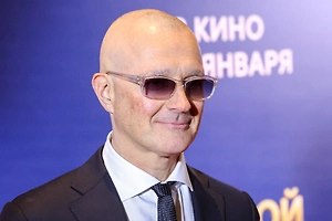 Актёр Бероев шокировал публику новым образом на красной дорожке