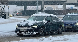 Запрет фур, цепи и особый режим: В Госдуме придумали меры против пробок в снегопад