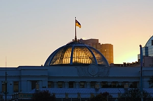 Рада планирует весной внести правовые изменения для проведения выборов