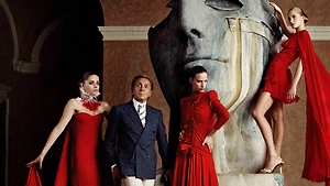 В них покоряли мир Софи Лорен и Жаклин Кеннеди: Самые красивые платья Валентино Гаравани