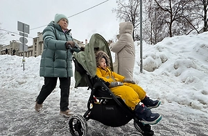 Путин: Продление часов работы в детсадах поможет женщинам раньше выходить из декрета