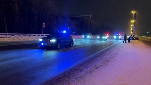 Самолёт Уиткоффа приземлился во Внуково, кортеж выехал в сторону Кремля