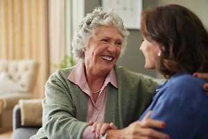 Названа доля взрослых россиян, проживающих с родителями