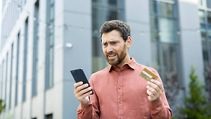 Турагенты пожаловались на блокировки карт при оплате туров через СБП