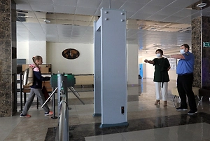 В нижнекамском лицее не было рамок металлодетектора на входе