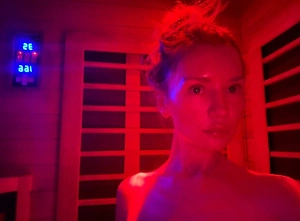 Русская мошенница, обманувшая элиту Нью-Йорка, показала лицо без макияжа