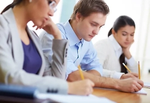 Приятный бонус: В России предложили выплачивать студентам 13-ю стипендию