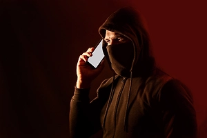 Аферисты выманивают личные данные россиян под предлогом замены счётчиков воды