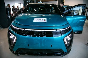 В Татарстане представили новый отечественный электромобиль «Атом»