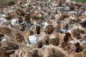 В ДРК при обрушении колтановой шахты погибли 227 человек