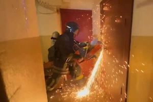 Пять человек пострадали при пожаре в многоквартирном доме в Липецке