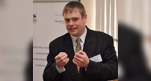 Соседи обвинили преподавателя СПбГЭУ в захвате ванной на 15 лет