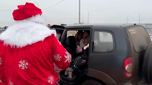 «Никто не ожидал»: Боец РФ рассказал о панике ВСУ при виде Дедов Морозов в Димитрове