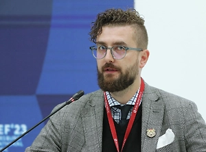 В Пулково задержали главу комитета по госзаказу Петербурга
