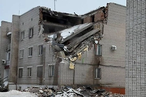 СК возбудил уголовные дела после взрыва в здании военной полиции в Ленобласти