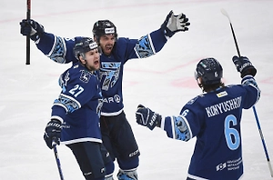 «Торпедо» обыграло «Шанхай Дрэгонс» и обеспечило место в плей-офф КХЛ