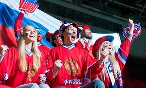 Дегтярёв анонсировал возможное возвращение флага и гимна России уже весной