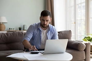 Адвокат назвал способ наказать хитрые онлайн-курсы с банальными уроками