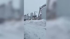 Губернатор назвал причину обрушения крыши на заводе под Липецком