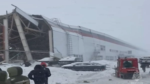 После обрушения на заводе под Липецком госпитализировали восемь человек