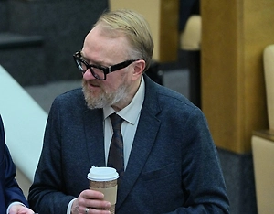 Милонов предложил следом выслать директора агентства Shtorm на остров Эпштейна