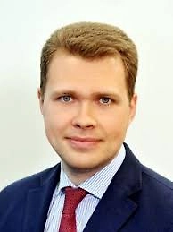 Фитолампы позволят полностью заменить солнечный свет и обеспечить необходимую продолжительность «дня» для рассады и взрослых растений