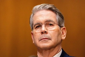 Бессент допустил снятие санкций с нефти РФ после украинского урегулирования