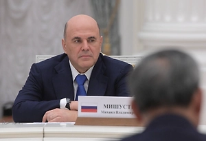 Мишустин призвал перестать выпускать четырёхлетних «недоинженеров»