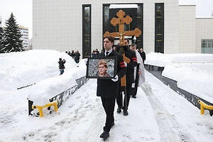 Звезду фильма «А зори здесь тихие» Ирину Шевчук похоронили на Троекуровском