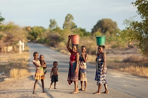 СВР: Франция прорабатывает пути свержения президента Мадагаскара