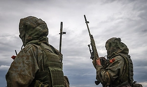 Подвиг разведчика: Герой СВО после ампутации помогает встать на ноги братьям по оружию