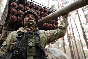 Бойцы «Запада» освободили Карповку в ДНР 