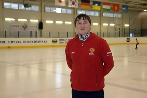 Новосибирского экс-тренера отправили под домашний арест за домогательства к фигуристкам