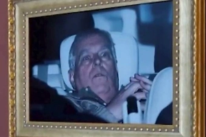 Дмитриев назвал фото экс-принца Эндрю в Лувре «концом британской короны»