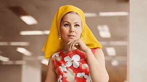 Пора доставать бабушкину шкатулку! Вот какие аксессуары времён СССР снова в моде в 2026 году