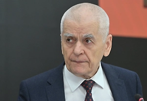 В традиционной Масленице не принято употреблять алкоголь. Гуляния и кулачные бои — это активное времяпрепровождение, вы не сможете сильно прибавить в весе. Но кто и без этого пьёт — алкоголь повышает аппетит, так что именно он является причиной повышения веса, а не несколько съеденных блинов.