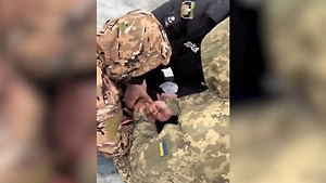 В Черновцах сотрудники ТЦК выстрелили в мужчину и положили его лицом в землю