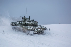 На российские танки в зоне СВО начали устанавливать новую защиту от дронов