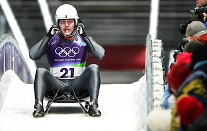 Репилов стал 14-м в заездах на одноместных санях на Олимпиаде