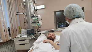 Выживший в Охотском море Пичугин признался, что его жизнь постепенно налаживается